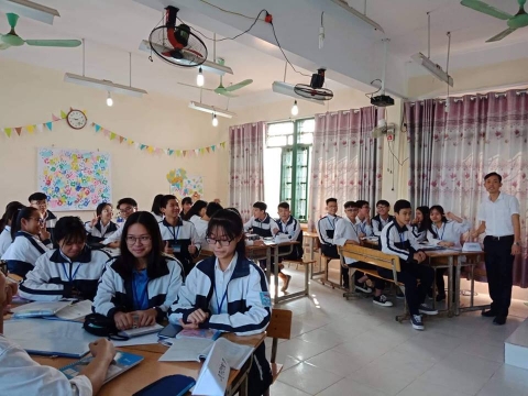 Chia sẻ kinh nghiệm ôn thi THPT Quốc Gia môn Toán của thầy Phạm Hữu An trên báo Giáo dục Thời đại