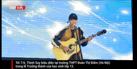 Thịnh Suy bối rối hát Một đêm say giữa hàng trăm học sinh Hà thành