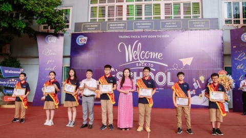 BUỔI CHÀO CỜ ĐẦU TIÊN NĂM HỌC 2024-2025 - BACK TO SCHOOL